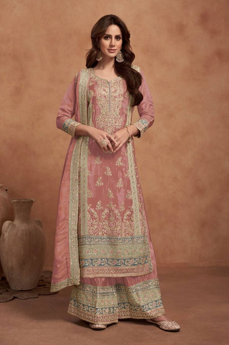 How to Style a Salwar Suit for Every Occasion (Festive, Casual & Formal)