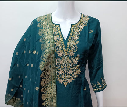 Mahedi Green Bridal Set with Georgette embroidery and printed dupatta