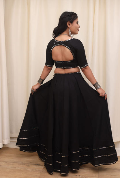 Black & Red Classic Gujarati Style Chaniya Choli