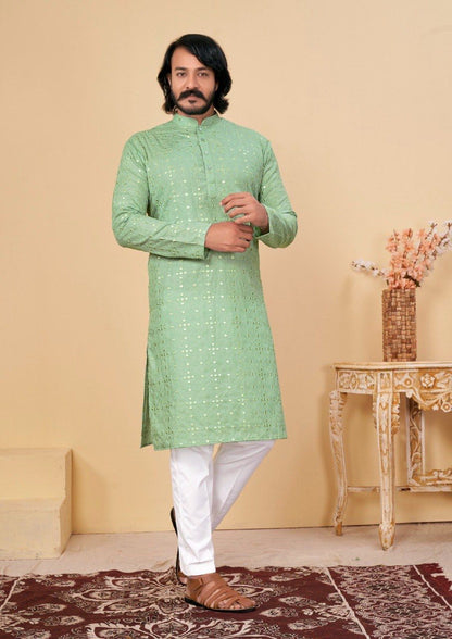 Men’s Traditional Chikankari Kurta Set